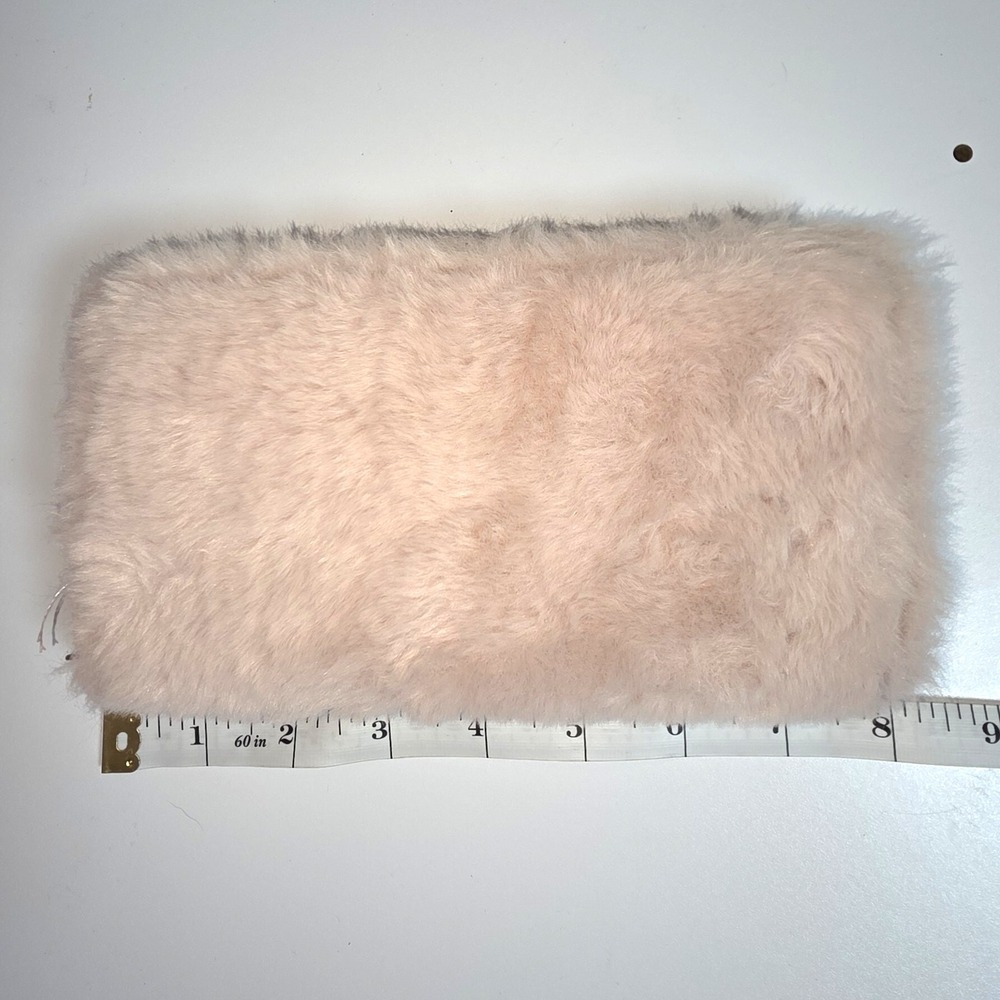 Claire's Blush Faux Fur Wallet | Y2K Coquette Pink Clutch